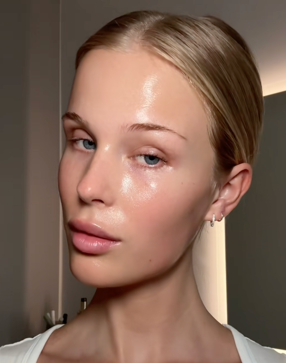 <p><strong>Kore Güzellik Sırrı Şimdi Türkiye'de! Siz de Işıldayın!</strong></p>