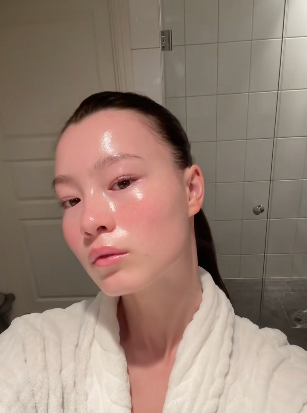 <p><strong>Kore Güzellik Sırrı Şimdi Türkiye'de! Siz de Işıldayın!</strong></p>